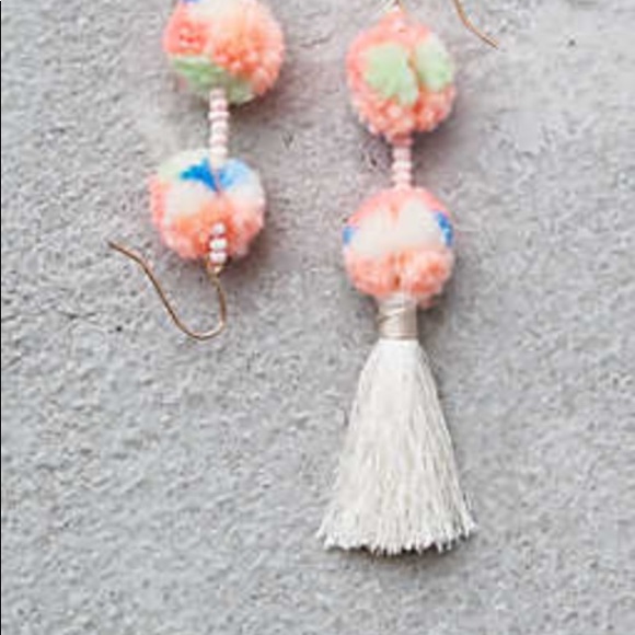 American Eagle Outfitters Jewelry - American Eagle Earrings NWT